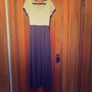 LC Lauren Conrad white and coal pleated maxi dress